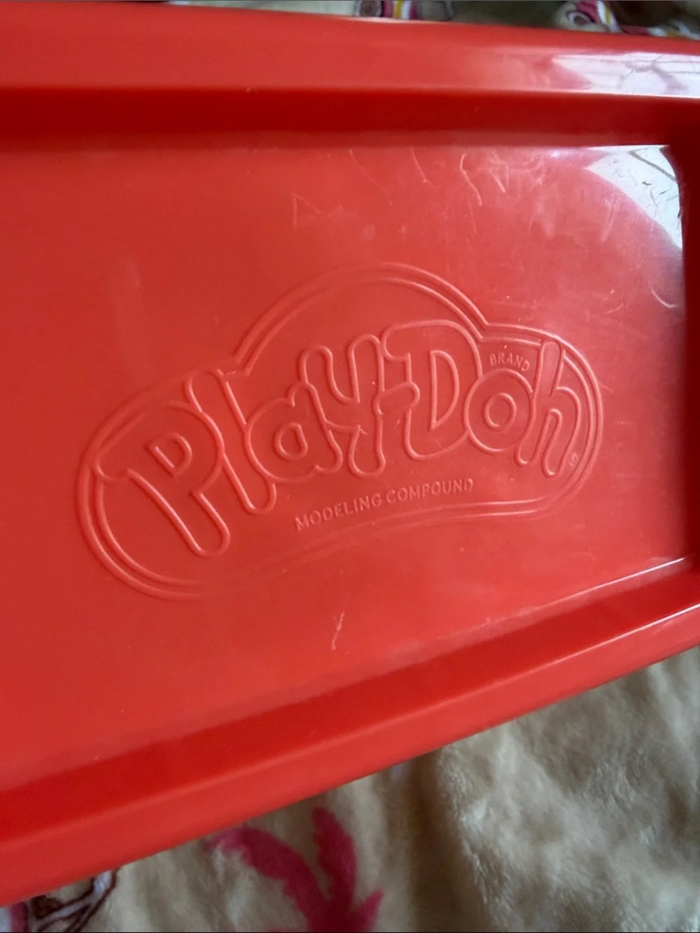 Kids Play-Doh 2014 Hasbro Toy Box Storage Bucket Animal Fruit Shape Accesories